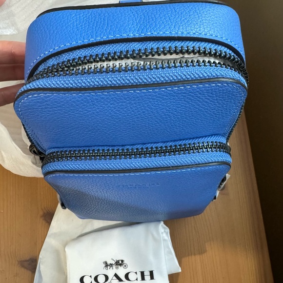 Coach Gotham Sling Pack 13 - Picture 12 of 12